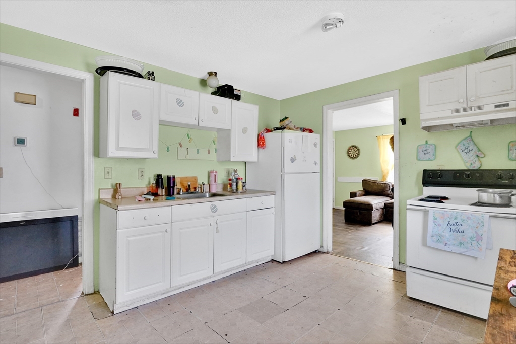 540-542 Union Street Springfield, MA 01109 - Photo 10 of 42