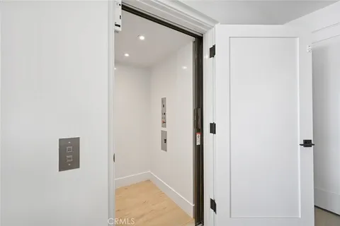 $35,000 | 413 Edgewater Place, Newport Beach, CA 92661