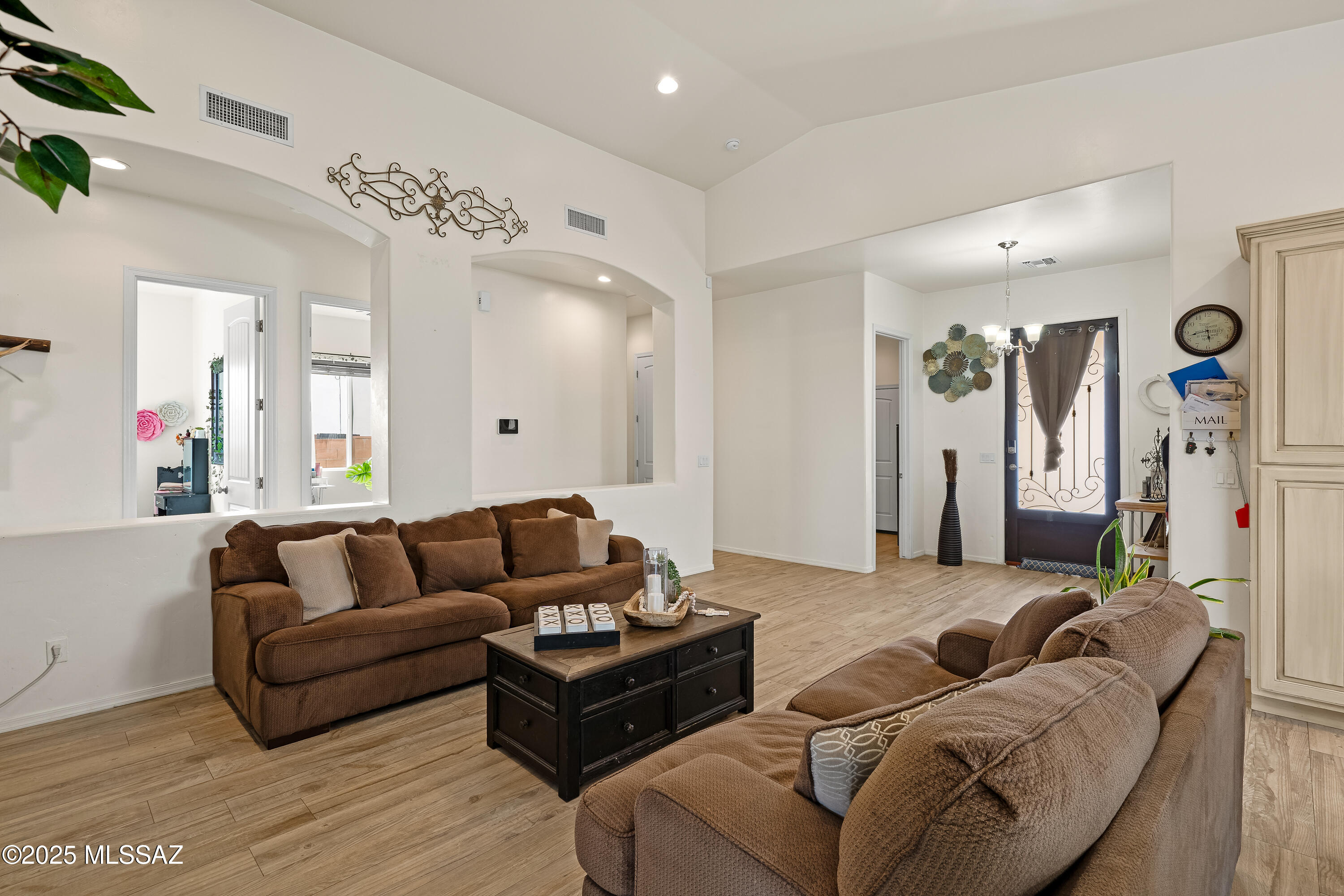 1089 Sicomoro Corte Rio Rico, AZ 85648 - Photo 10 of 47