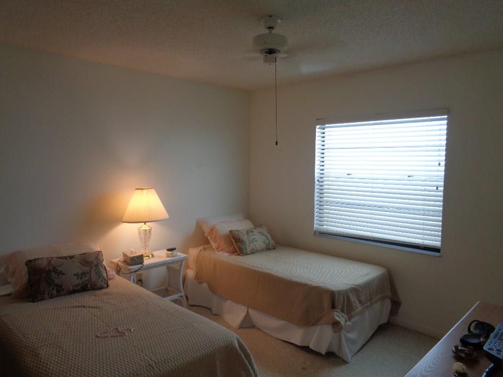 6010 Indrio Road, Unit D5 Fort Pierce, FL 34951 - Photo 4 of 13