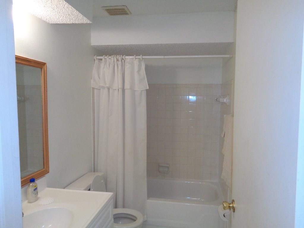 6010 Indrio Road, Unit D5 Fort Pierce, FL 34951 - Photo 5 of 13