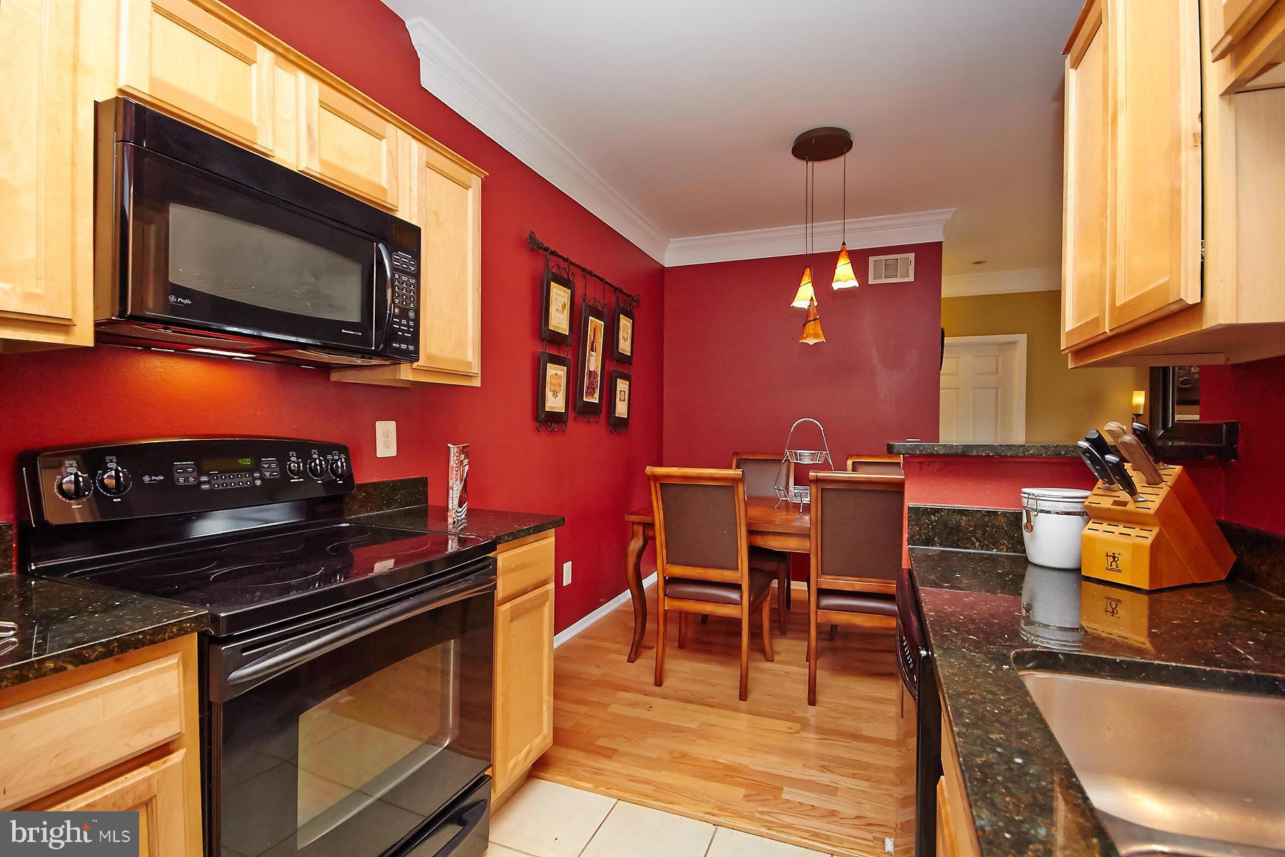 1580 Spring Gate Dr., Unit 4303 McLean, VA 22102 - Photo 11 of 26 Kitchen