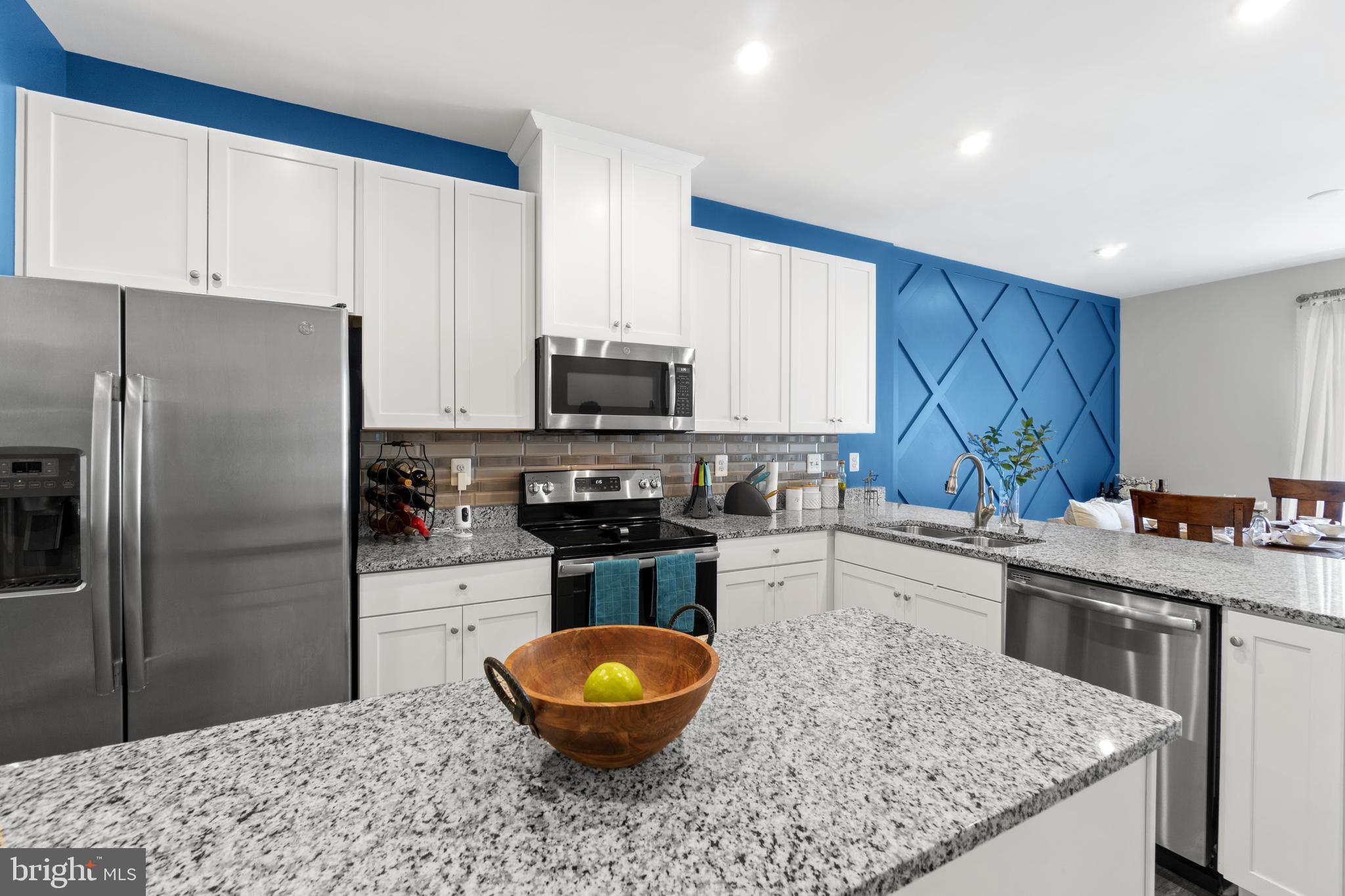 1425 Strahorn Road Hanover, MD 21076 - Photo 9 of 27