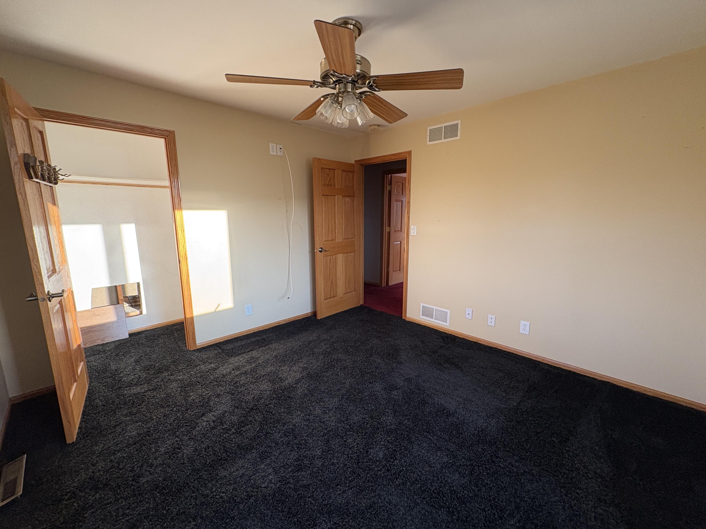 32908 Short Street Burlington, WI 53105 - Photo 11 of 28 IMG_0402