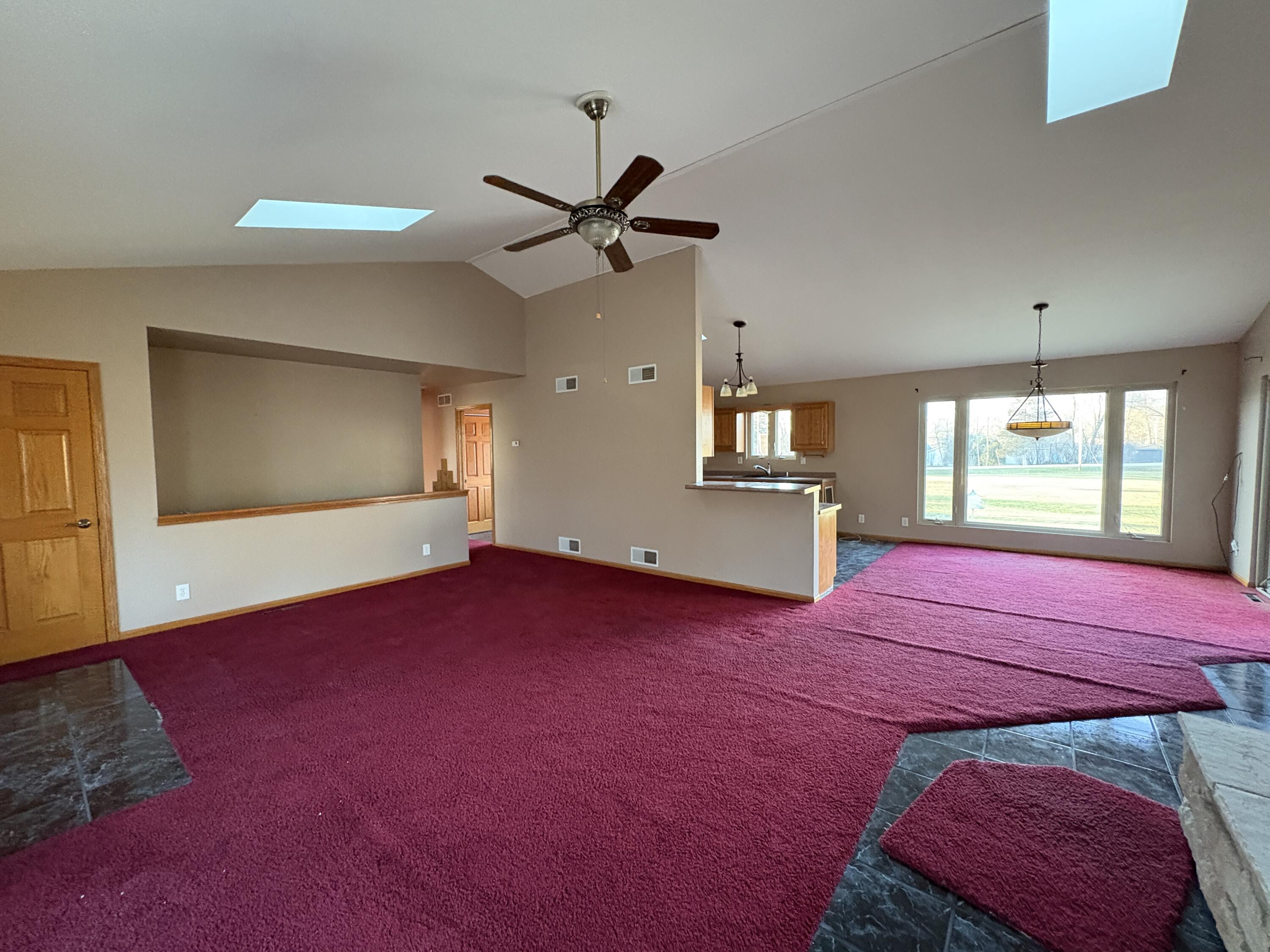 32908 Short Street Burlington, WI 53105 - Photo 3 of 26 IMG_0406