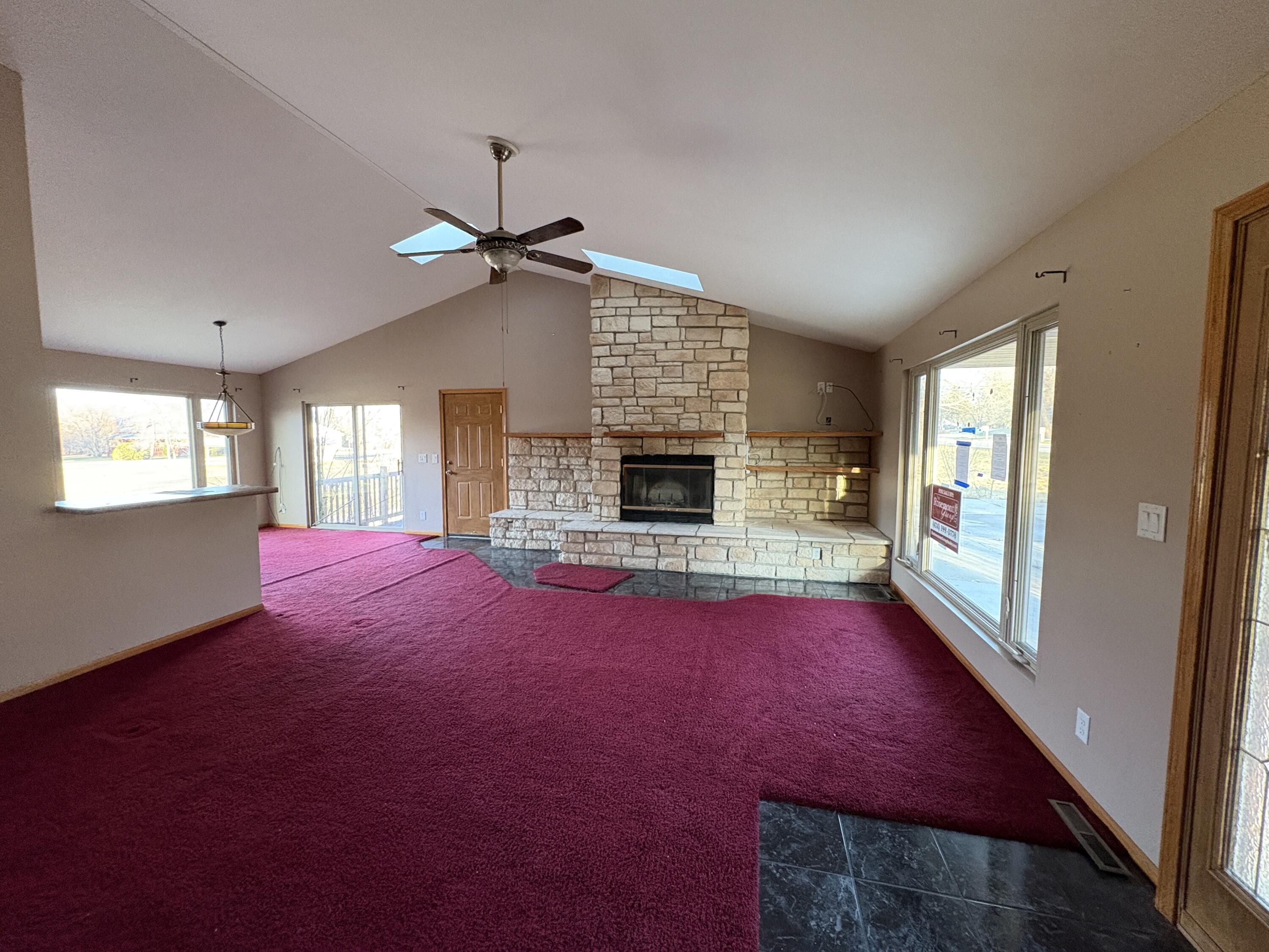 32908 Short Street Burlington, WI 53105 - Photo 5 of 28 IMG_0388