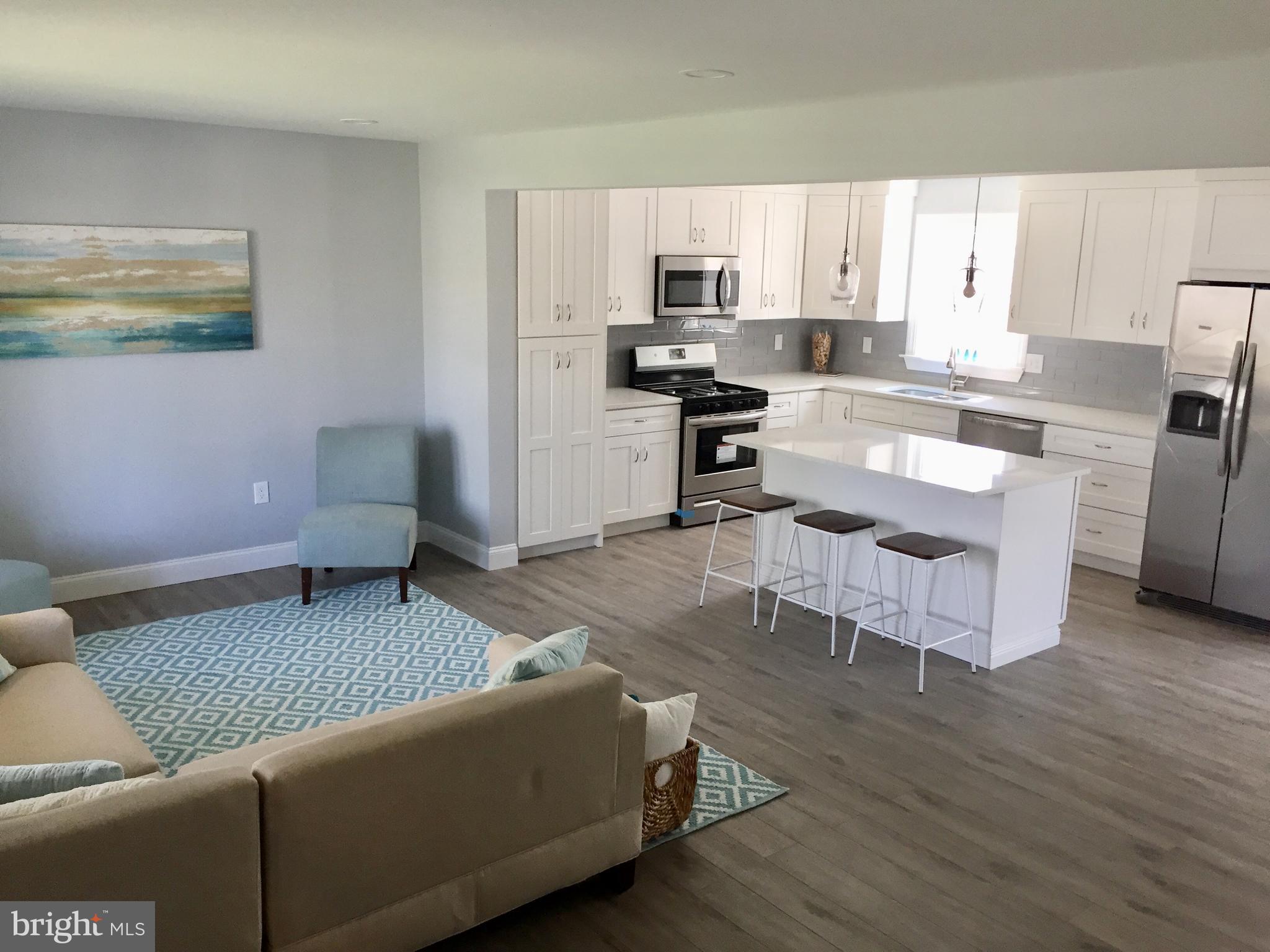 144 Equinox Road Manahawkin, NJ 08050 - Photo 4 of 27 Gallery Image 4