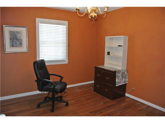 9712 Towne Road Carmel, IN 46032 - Photo 12 of 23 Gallery Image 12