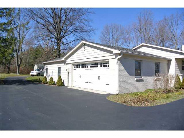 9712 Towne Road Carmel, IN 46032 - Photo 3 of 23 Gallery Image 3