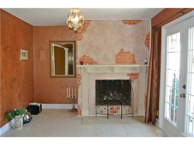 9712 Towne Road Carmel, IN 46032 - Photo 6 of 23 Gallery Image 6