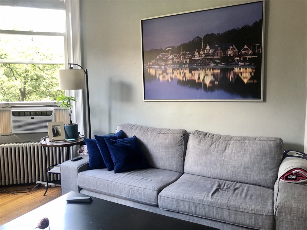 259 Beacon Street, Unit 32 Boston, MA 02116 - Photo 3 of 18