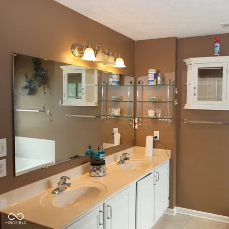 $5,000 | 14549 Brackney Lane, Carmel, IN 46032