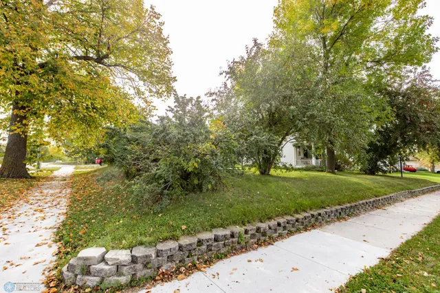 $159,900 | 320 Elm Street, Crookston, MN 56716