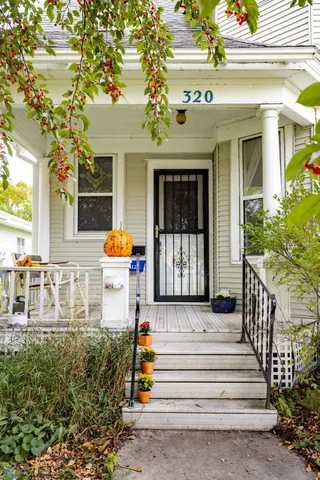 $159,900 | 320 Elm Street, Crookston, MN 56716