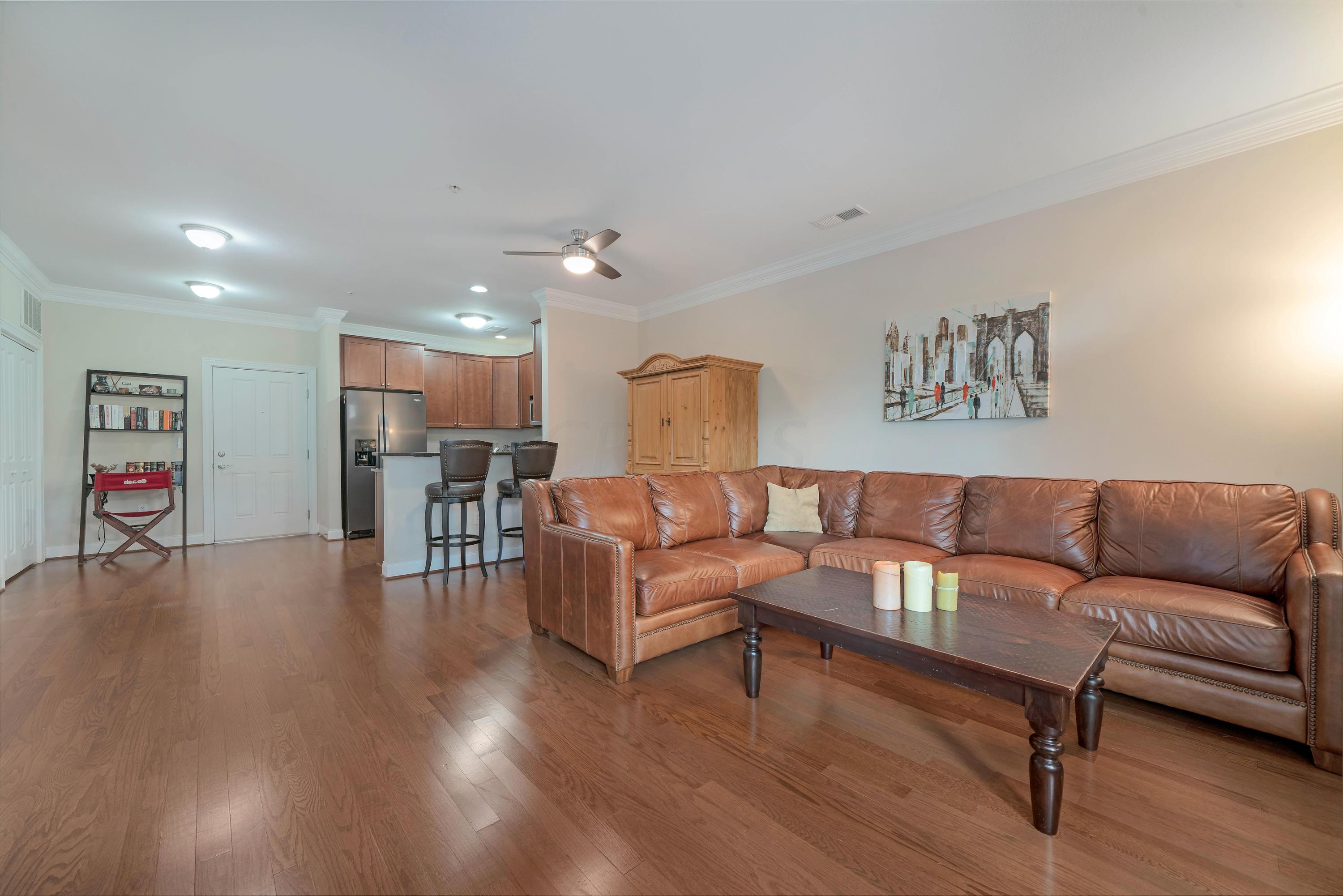 960 Perry Street, Unit 111 Columbus, OH 43215 - Photo 6 of 23