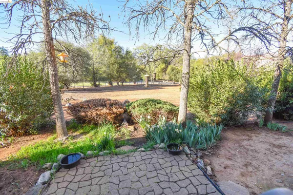 $329,000 | 23685 Marble Quarry Road, Unit 22, Columbia, CA 95310