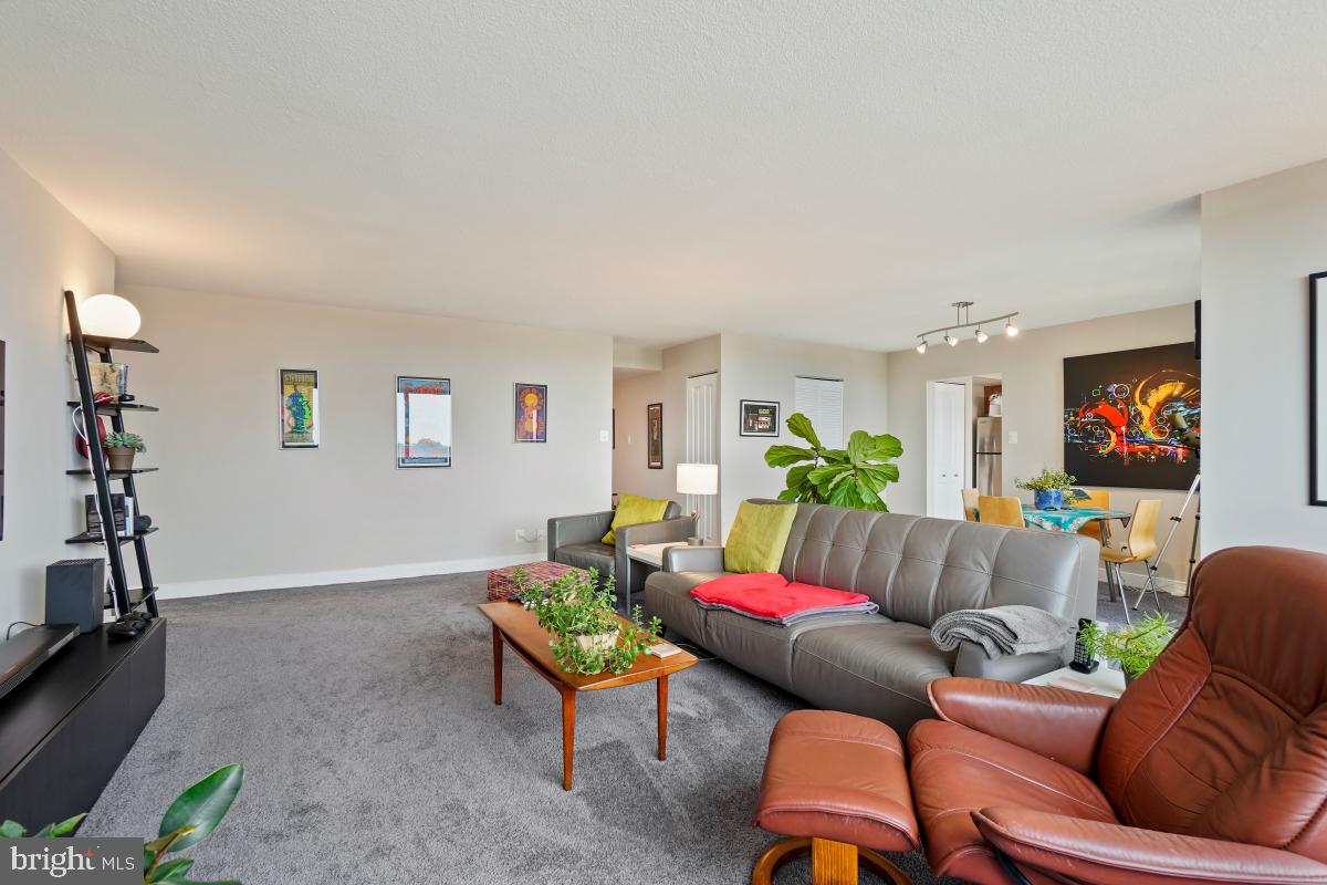 1220 Blair Mill Road, Unit 1205 Silver Spring, MD 20910 - Photo 11 of 45