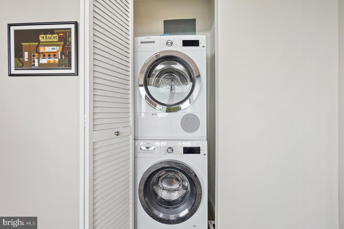 1220 Blair Mill Road, Unit 1205 Silver Spring, MD 20910 - Photo 15 of 45