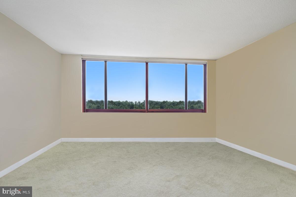 1220 Blair Mill Road, Unit 1205 Silver Spring, MD 20910 - Photo 30 of 45