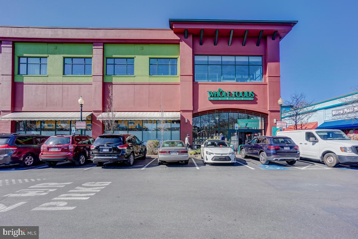 1220 Blair Mill Road, Unit 1205 Silver Spring, MD 20910 - Photo 41 of 45