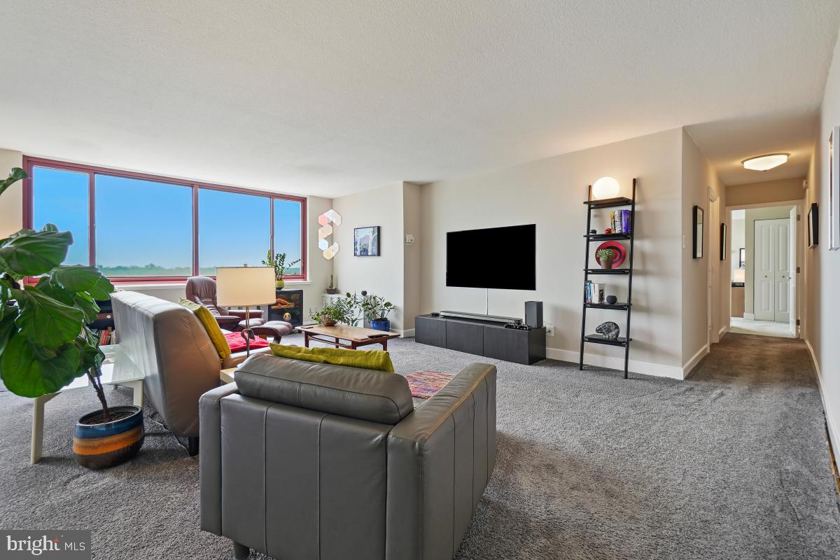 1220 Blair Mill Road, Unit 1205 Silver Spring, MD 20910 - Photo 8 of 45