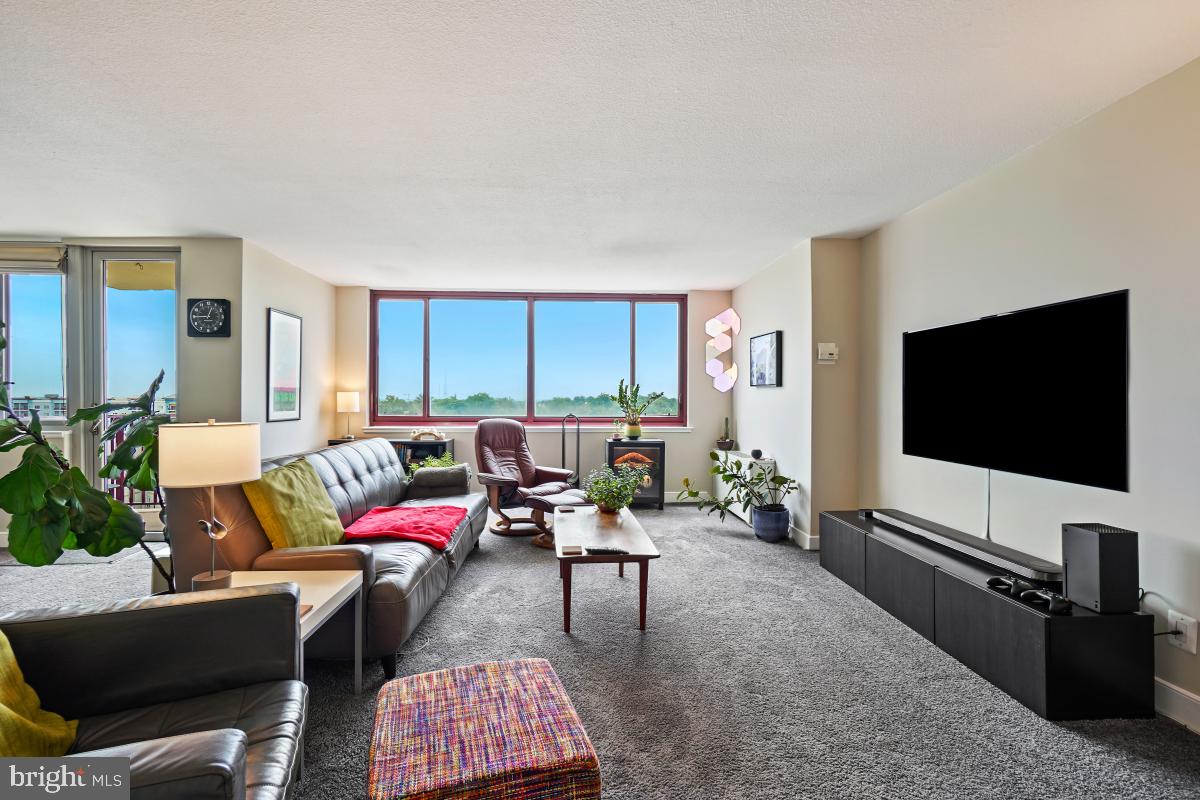 1220 Blair Mill Road, Unit 1205 Silver Spring, MD 20910 - Photo 9 of 45