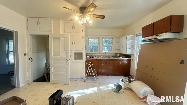 $70,000 | 301 North Franklin Street, Rushville, IL 62681