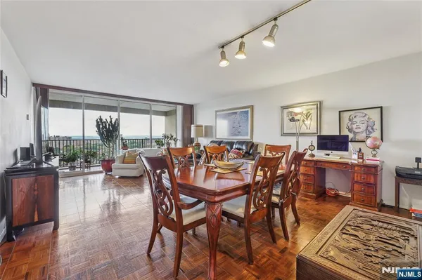 $175,000 | 6 Horizon Road, Unit 2106, Fort Lee, NJ 07024