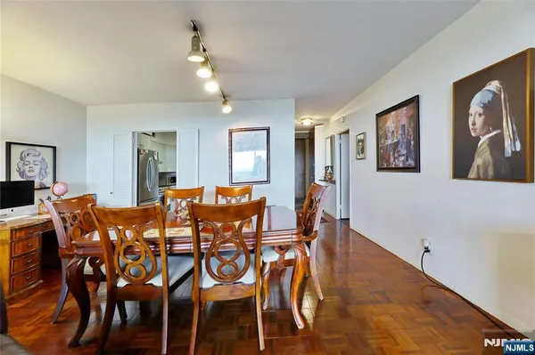 $175,000 | 6 Horizon Road, Unit 2106, Fort Lee, NJ 07024