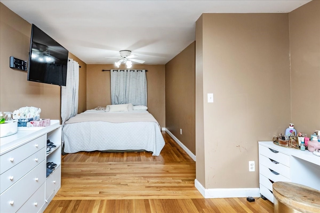 69 Springdale Avenue Dracut, MA 01826 - Photo 13 of 29