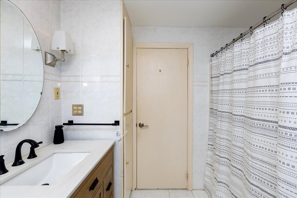 69 Springdale Avenue Dracut, MA 01826 - Photo 19 of 29