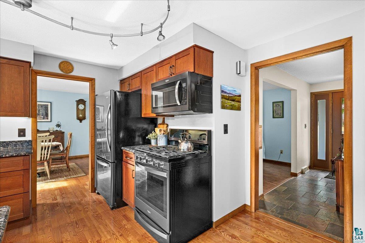 1947 Hartley Road Duluth, MN 55803 - Photo 17 of 42 Gallery Image 17