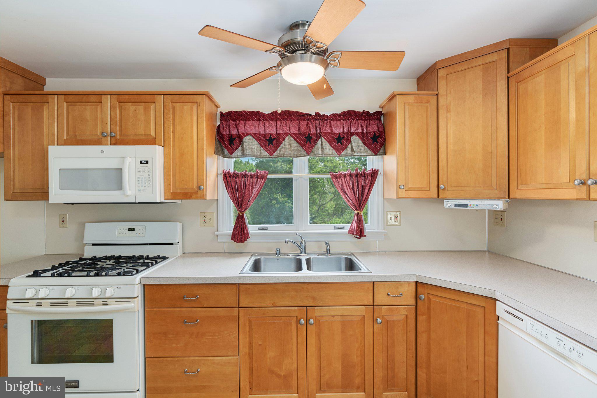 65 Center Road Douglassville, PA 19518 - Photo 23 of 52