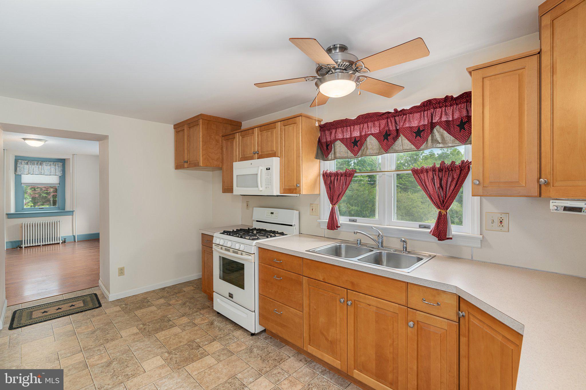 65 Center Road Douglassville, PA 19518 - Photo 24 of 52