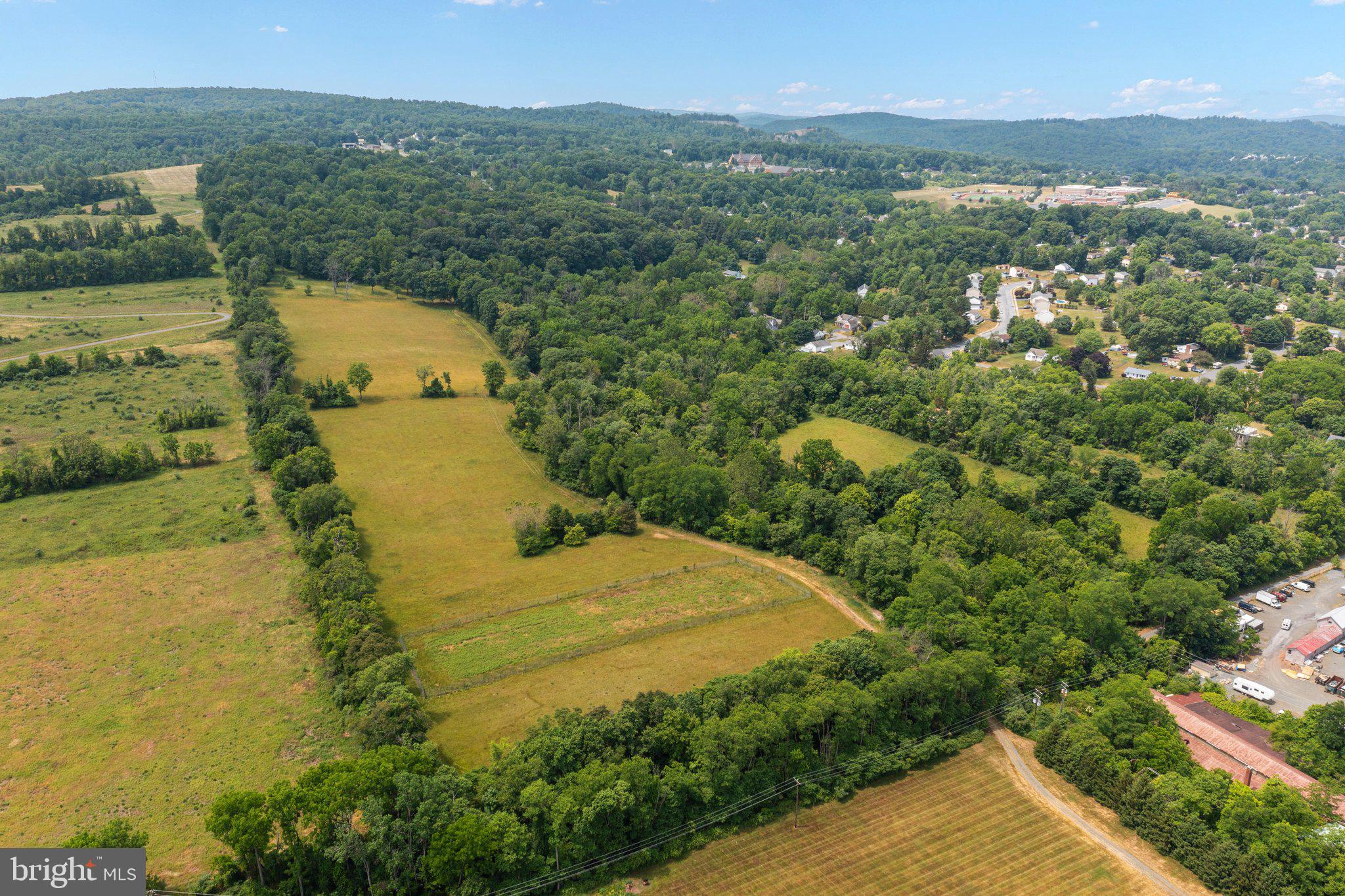 65 Center Road Douglassville, PA 19518 - Photo 43 of 52
