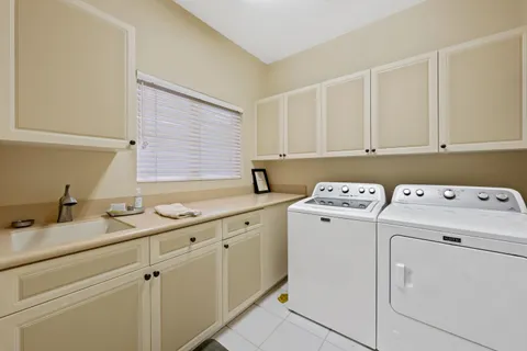 $549,000 | 78123 Foxbrook Lane, Palm Desert, CA 92211