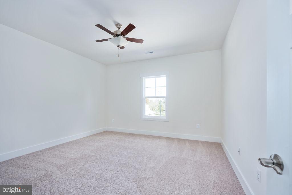 1985 Garrisonville Road Stafford, VA 22556 - Photo 16 of 34 Bright and airy blank canvas room.
