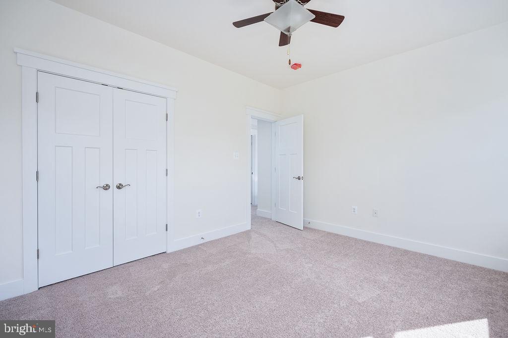 1985 Garrisonville Road Stafford, VA 22556 - Photo 17 of 34 Bright and airy blank canvas room.