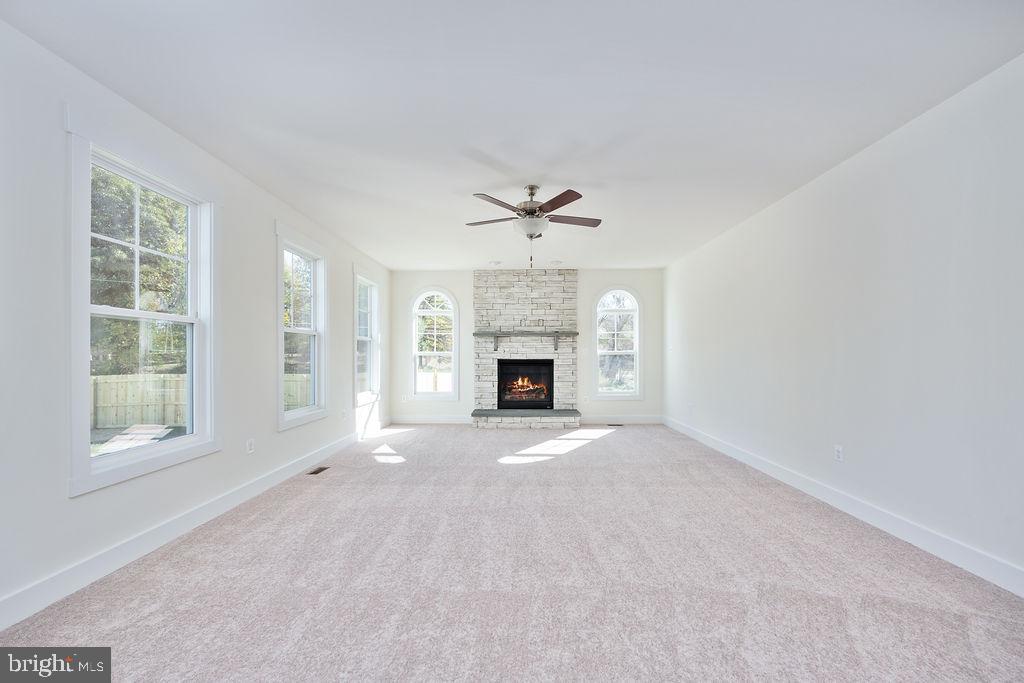 1985 Garrisonville Road Stafford, VA 22556 - Photo 24 of 34 Bright and airy living space awaits.