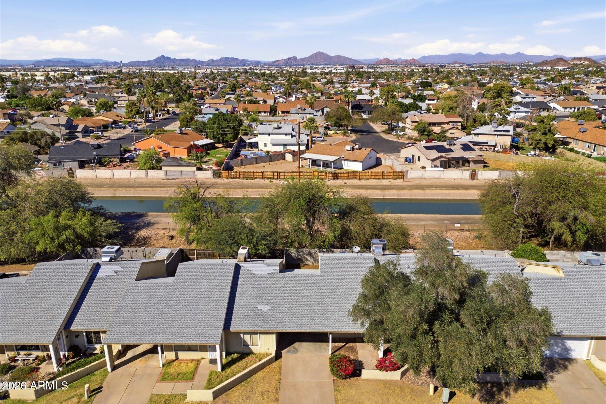 4208 East Carson Road Phoenix, AZ 85042 - Photo 22 of 25 a view of a city