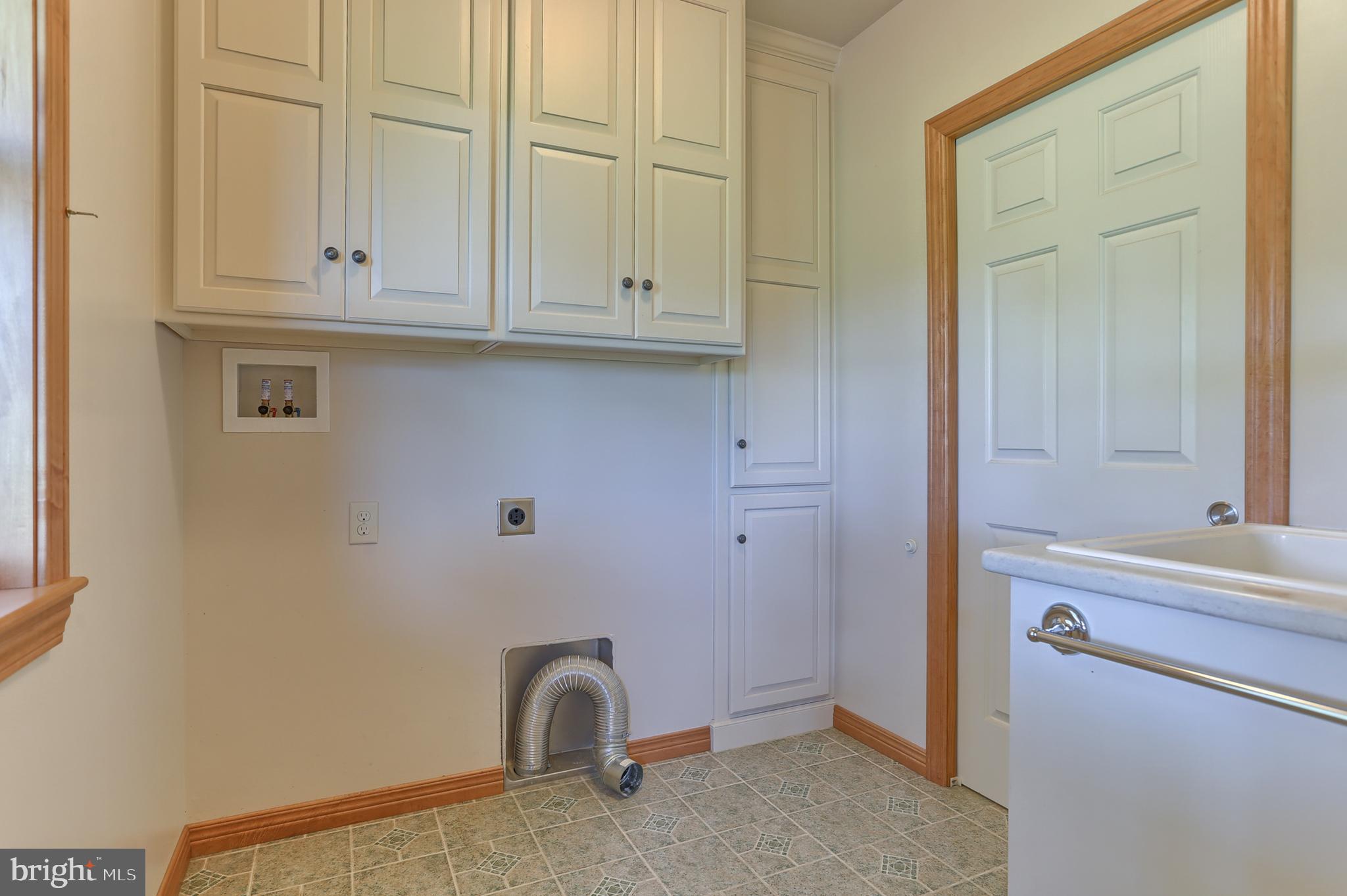 1202 Sportsman Road Robesonia, PA 19551 - Photo 21 of 45 Gallery Image 21