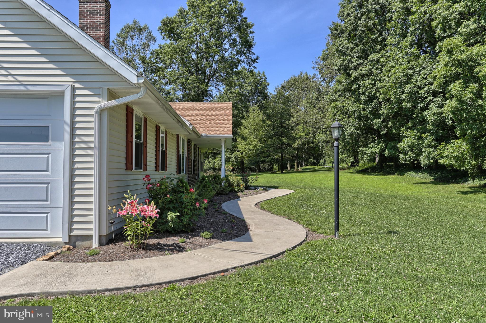 1202 Sportsman Road Robesonia, PA 19551 - Photo 8 of 45 Gallery Image 8