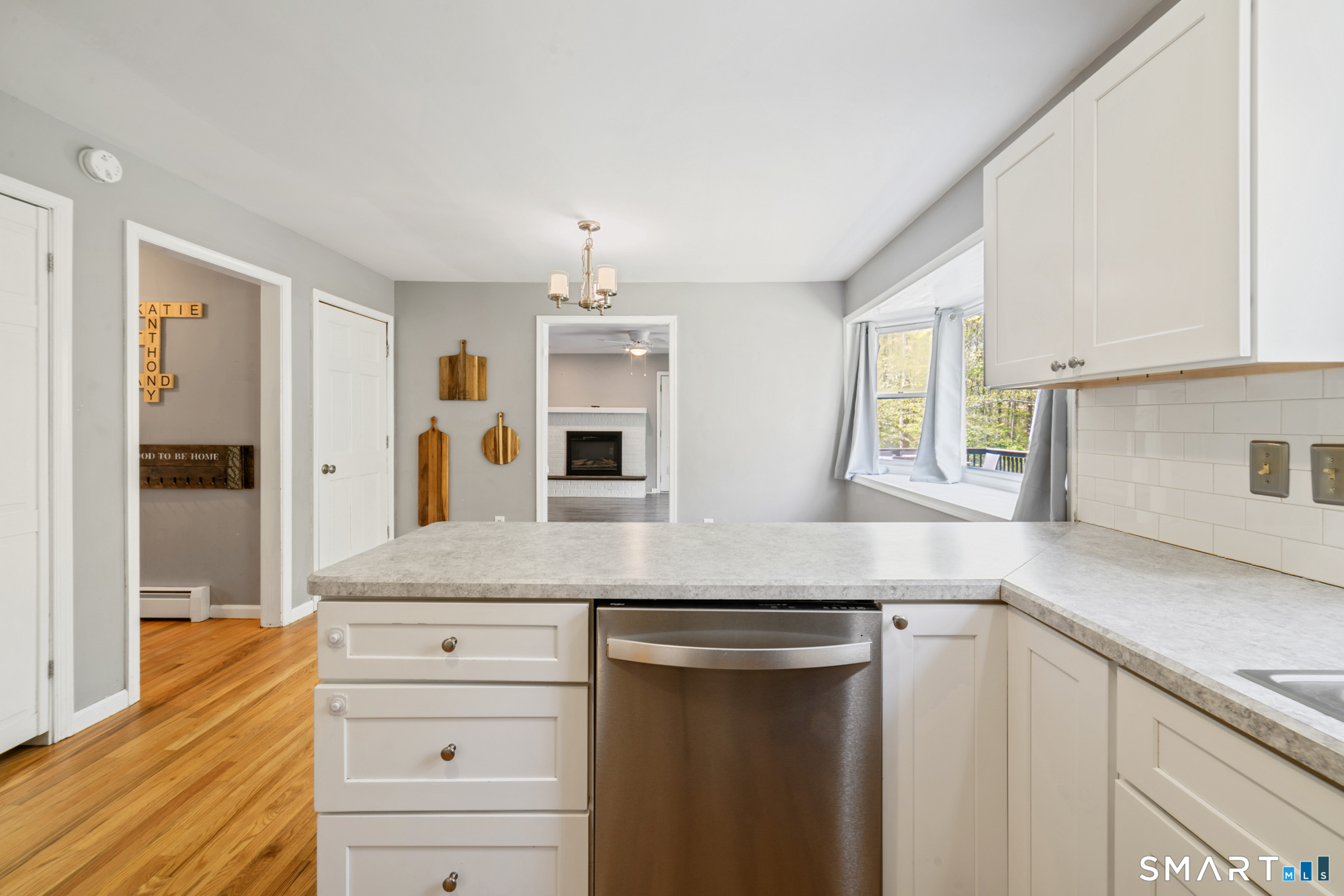 225 Bethmour Road Bethany, CT 06524 - Photo 11 of 39