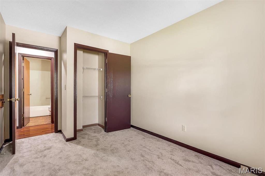 4553 Clearbrook Drive St. Charles, MO 63304 - Photo 16 of 28