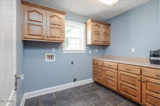 $460,000 | 1995 Old Highway 301, Lake Cormorant, MS 38641