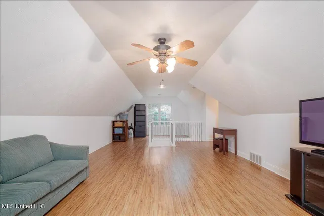 $460,000 | 1995 Old Highway 301, Lake Cormorant, MS 38641