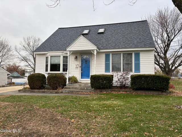 $264,900 | 1 Elinor Place, Colonie, NY 12110