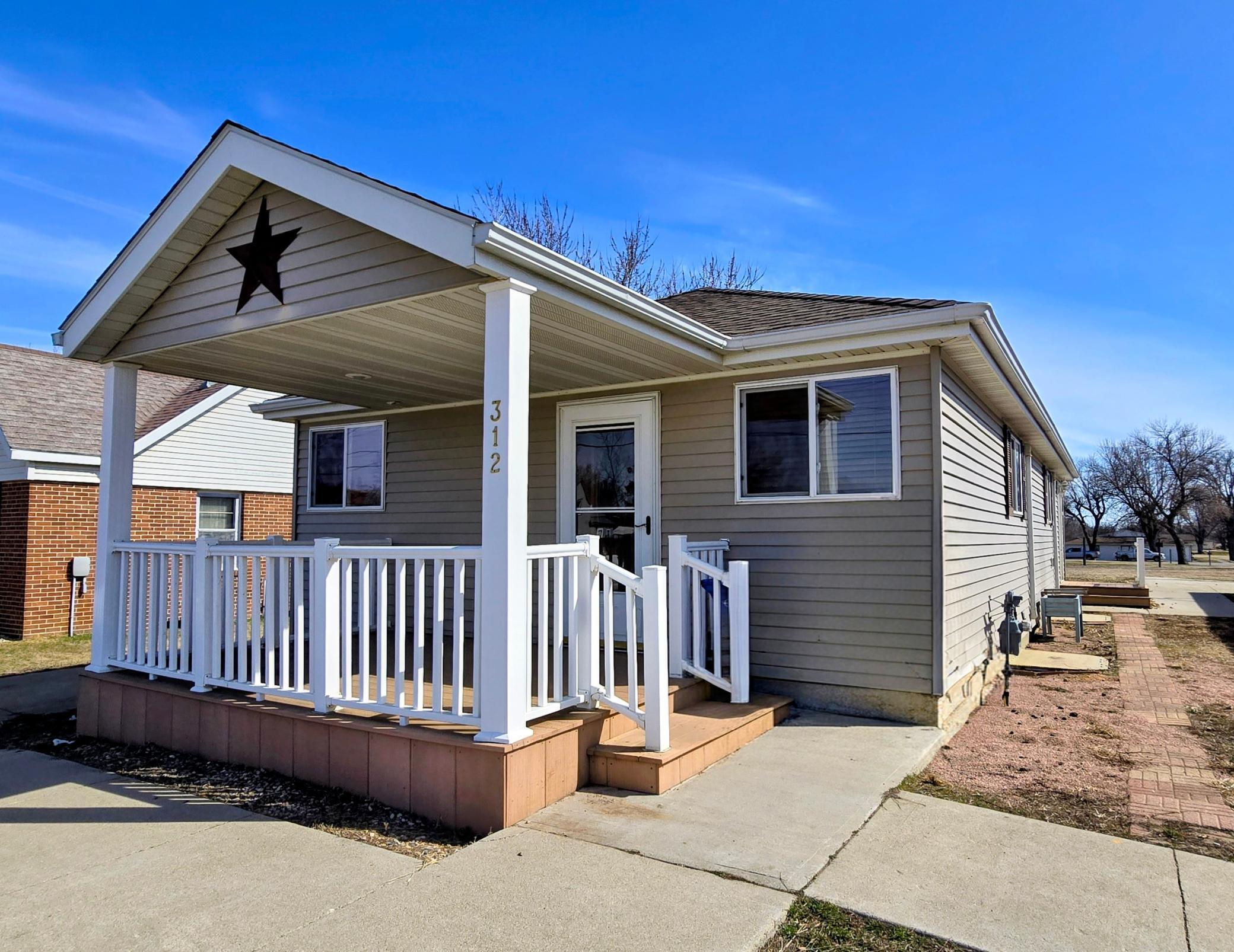 312 South Tyler Street Tyler, MN 56178 - Photo 1 of 39