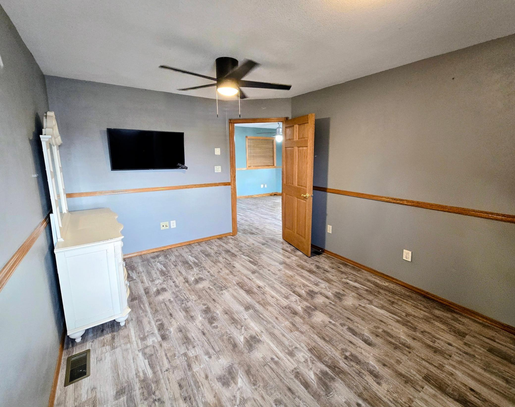 312 South Tyler Street Tyler, MN 56178 - Photo 14 of 39