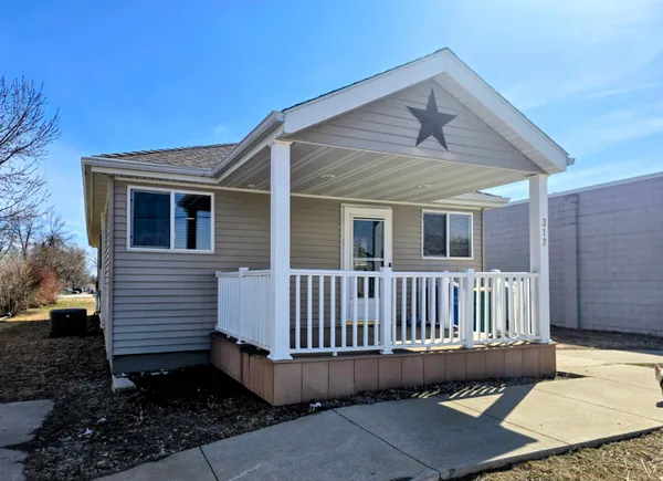 $115,000 | 312 South Tyler Street, Tyler, MN 56178